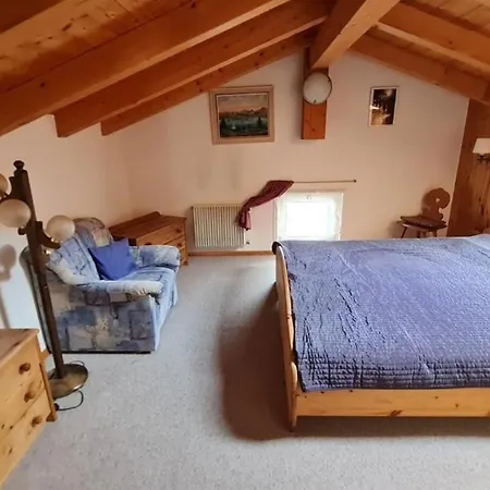 Διαμέρισμα Haus Bei Einfahrt Grosser Nussbaum Leuk